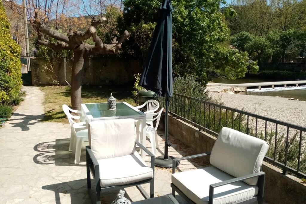 Character Filled House Overlooking The River Cesse Bize-Minervois