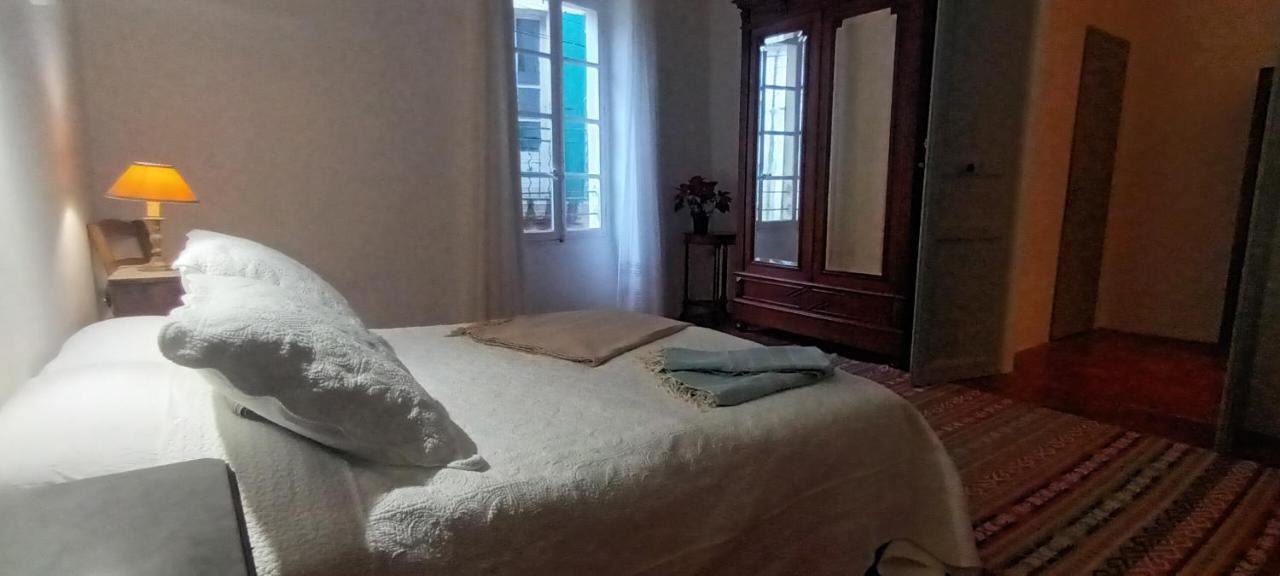 Holiday home Character Filled House Overlooking The River Cesse Bize-Minervois